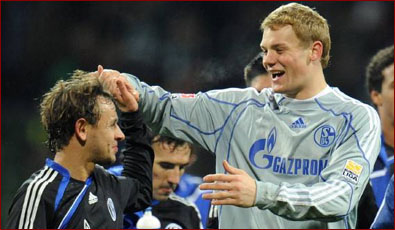 念征服泳池 念征服泳池