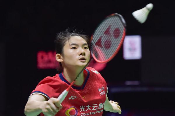 题与冠军几 题与冠军几