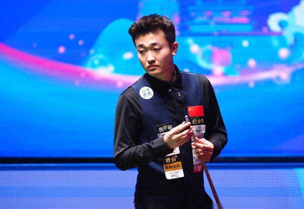 青岛队的球 青岛队的球