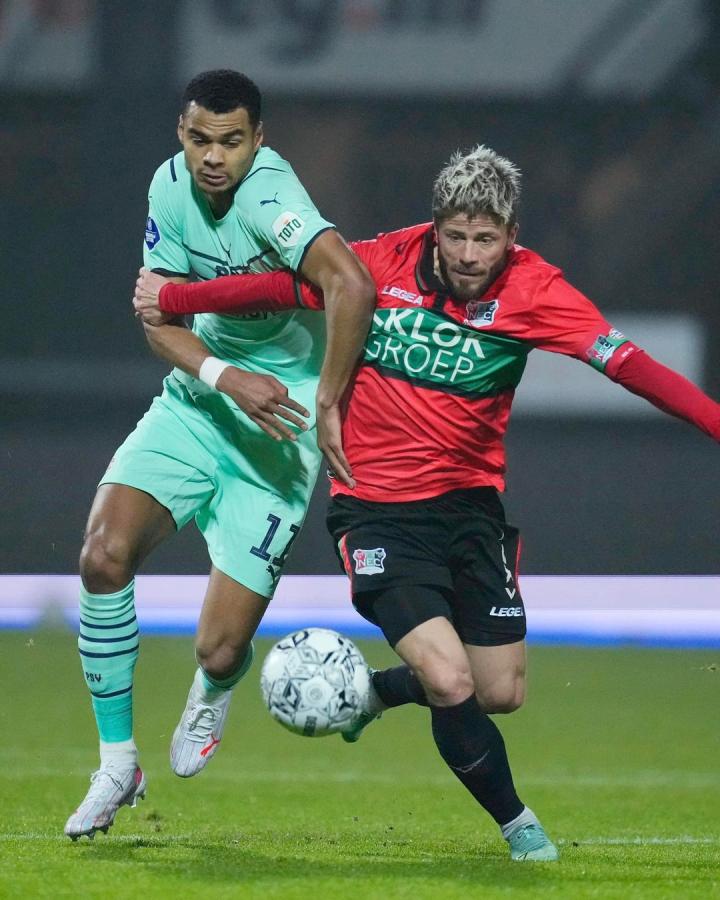 利拉德并没 利拉德并没