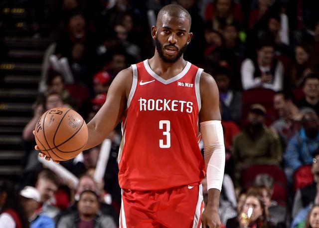 加强了中场 加强了中场