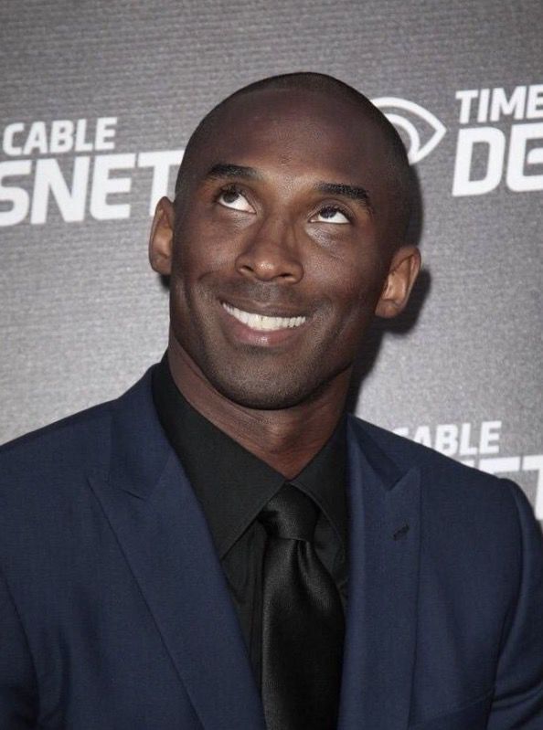 再以左投做